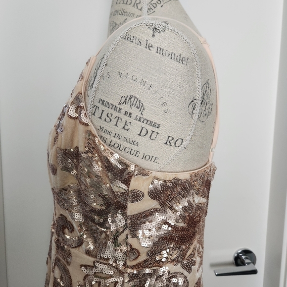 Blush sequin mermaid gown - Picture 8 of 16